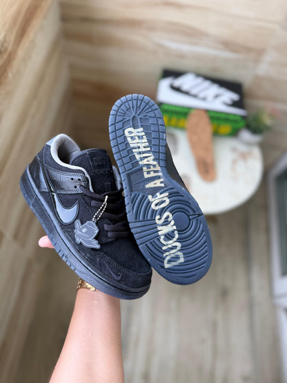 NIKE SB DUNK WHAT THE DUCK