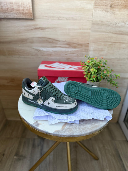 NIKE AIRFORCE HEART CHROME GREEN