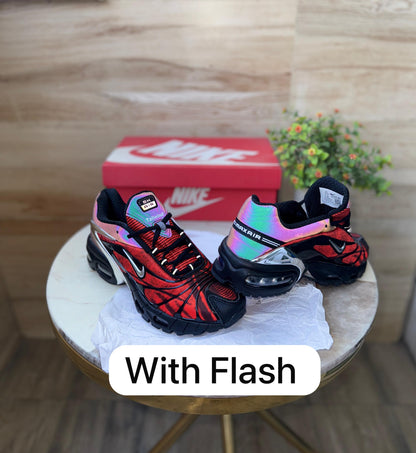 NIKE AIRMAX TAILWIND TN PLUS  RED