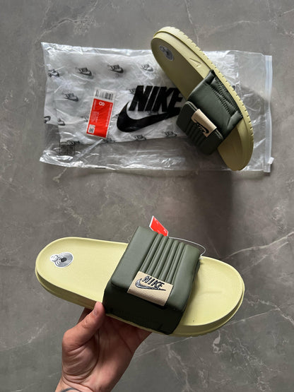 NIKE OFFCOURT ADJUST SLIDE
