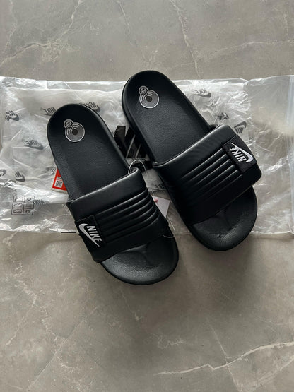 NIKE OFFCOURT ADJUST SLIDE