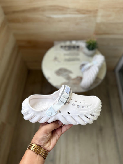 CROCS ECHO CLOG
