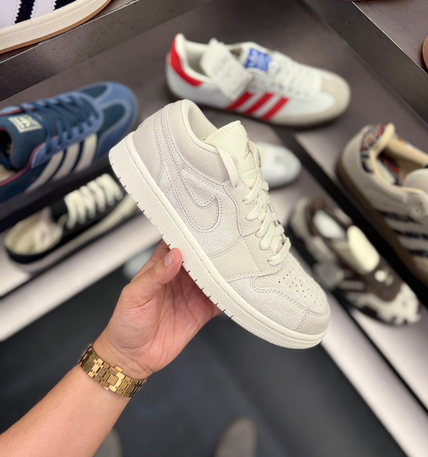AIR JORDAN 1 LOW SE CRAFT PALE IVORY