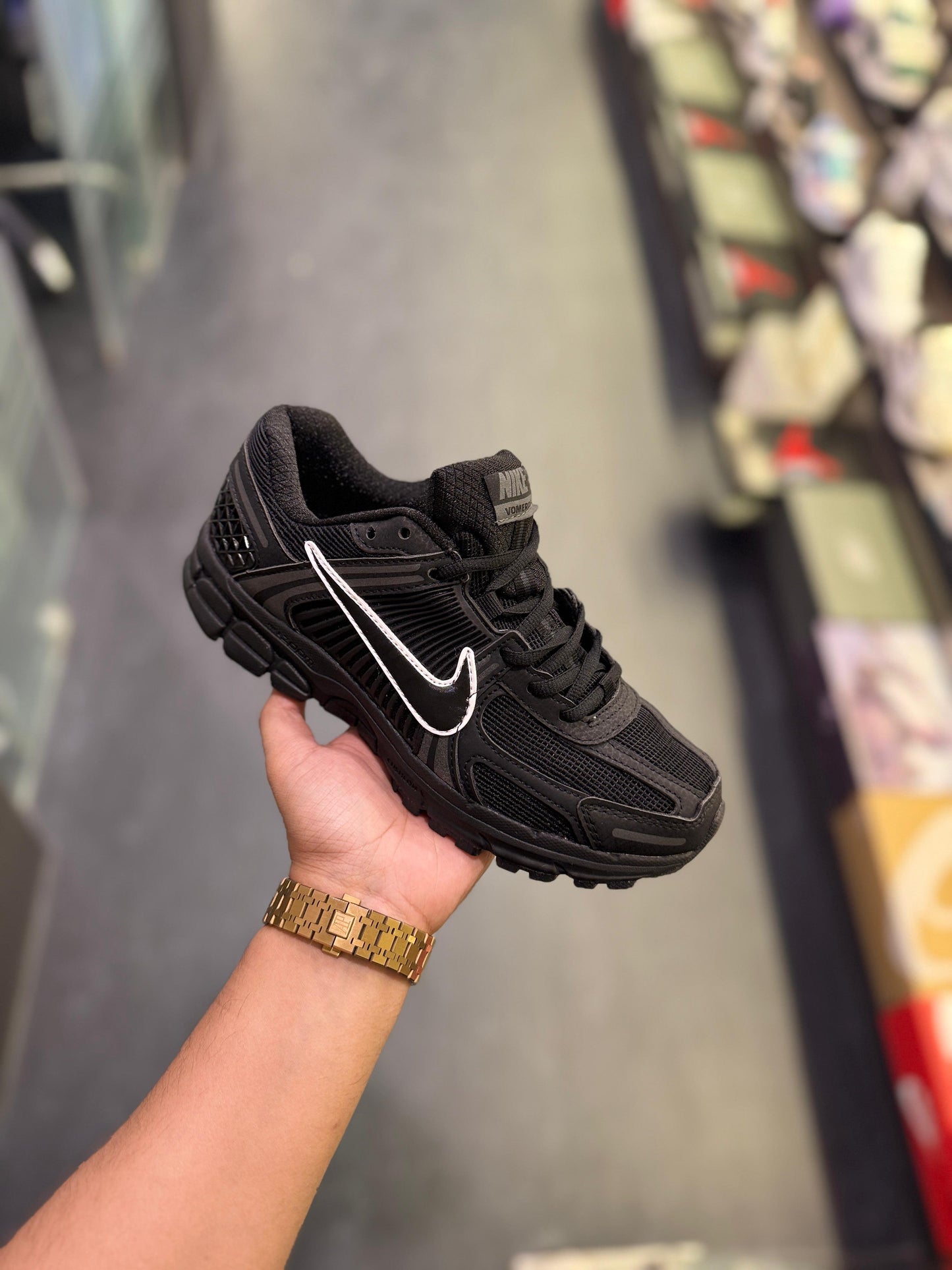 NIKE ZOOM VOMERO SUMMIT BLACK ANTHRACITE