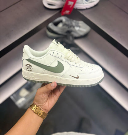 NIKE AIRFORCE ONE KAWS LTD EDTN