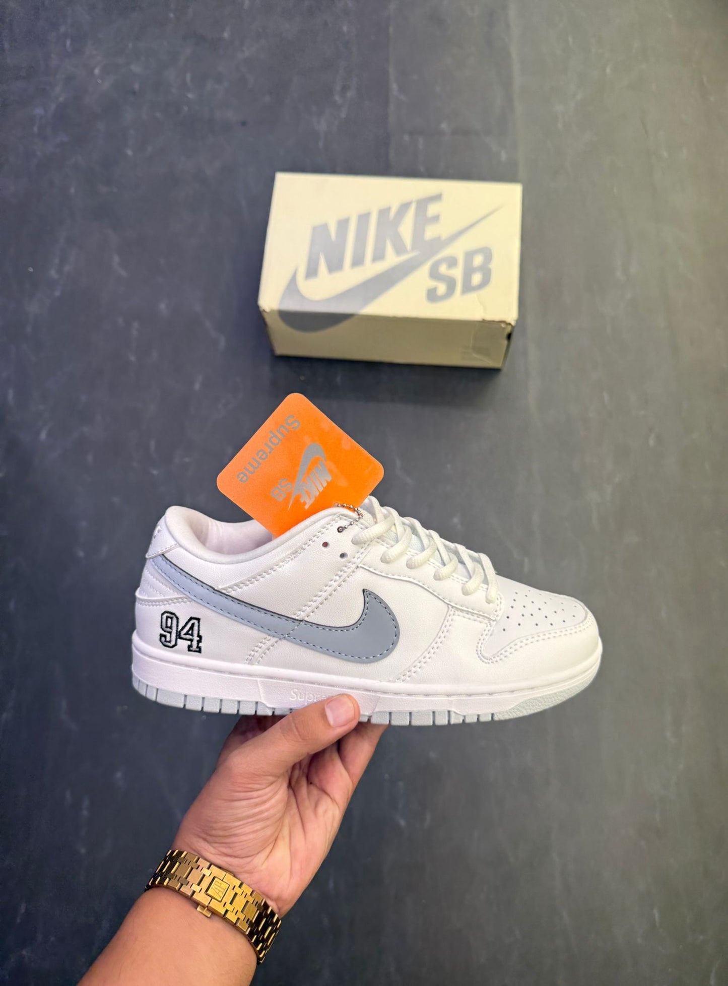 NIKE SB DUNK SUPREME 84 OG GREY