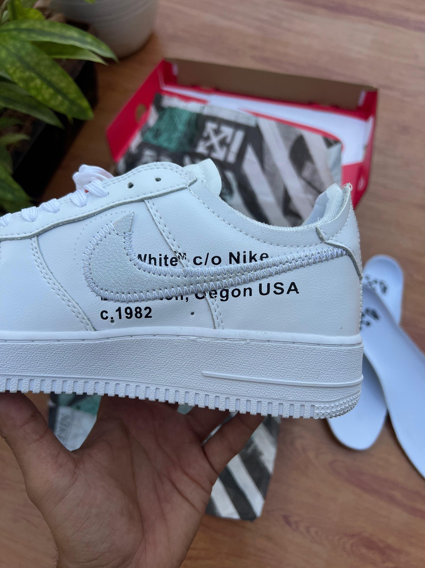 OFF WHITE x AIRFORCE 1 COMPLEXCON EXCLUSIVE