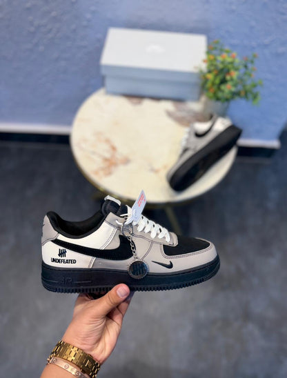 NIKE AIRFORCE CUSTOM UNDEFEATED KEY CHAIN 2025