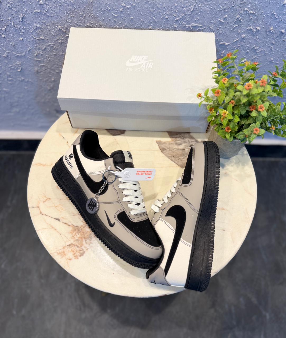 NIKE AIRFORCE CUSTOM UNDEFEATED KEY CHAIN 2025