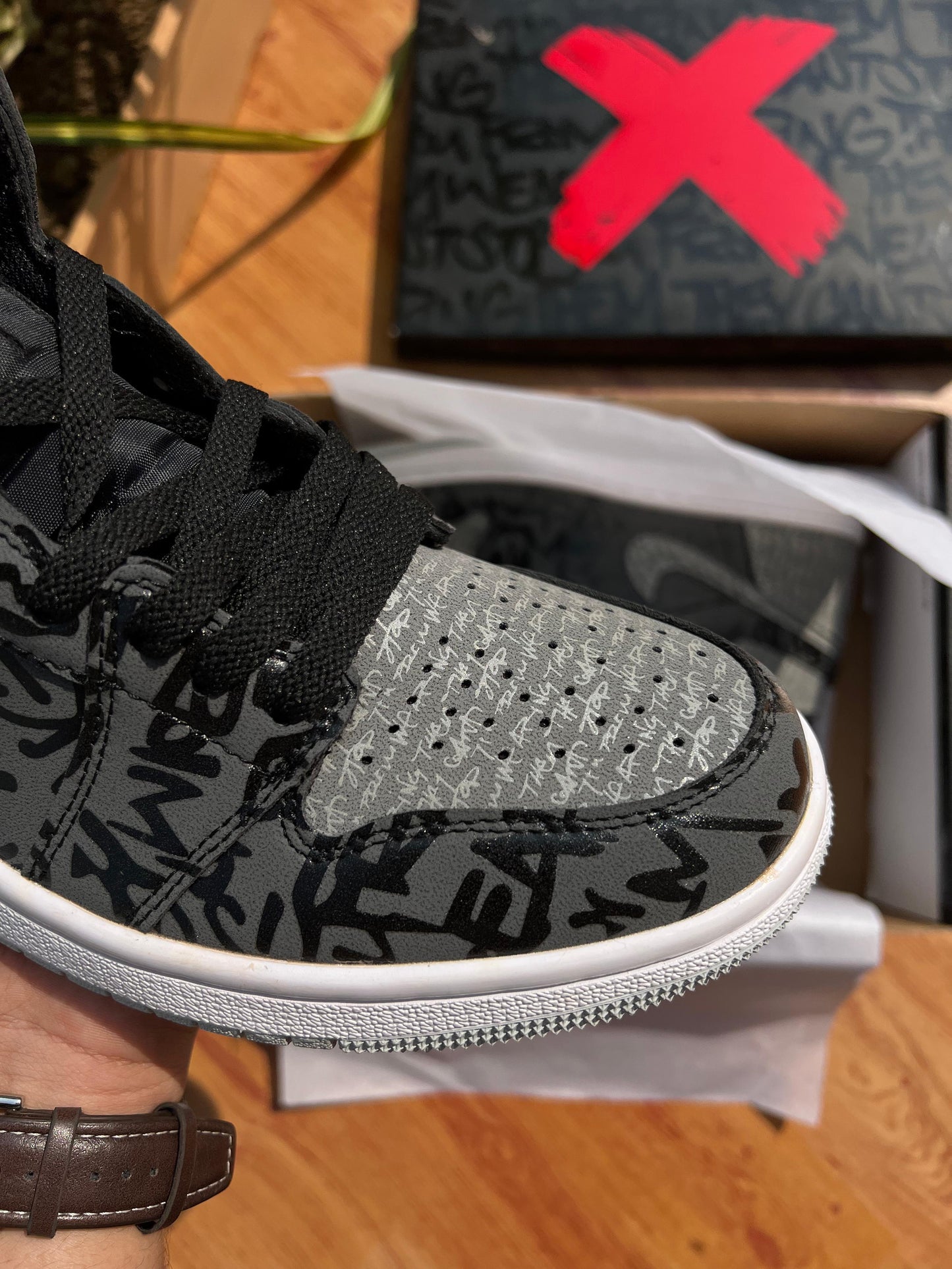 NIKE AIR JORDAN 1 HIGH REBELLIONAIRE SEMI UA