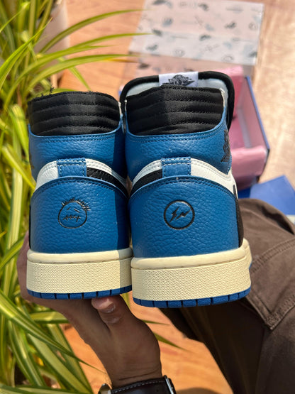 AIR JORDAN 1 HIGH x TRAVIS SCOTT FRAGMENT SEMI UA