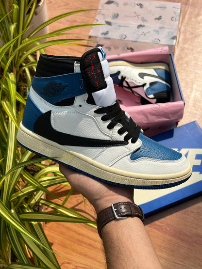 AIR JORDAN 1 HIGH x TRAVIS SCOTT FRAGMENT SEMI UA