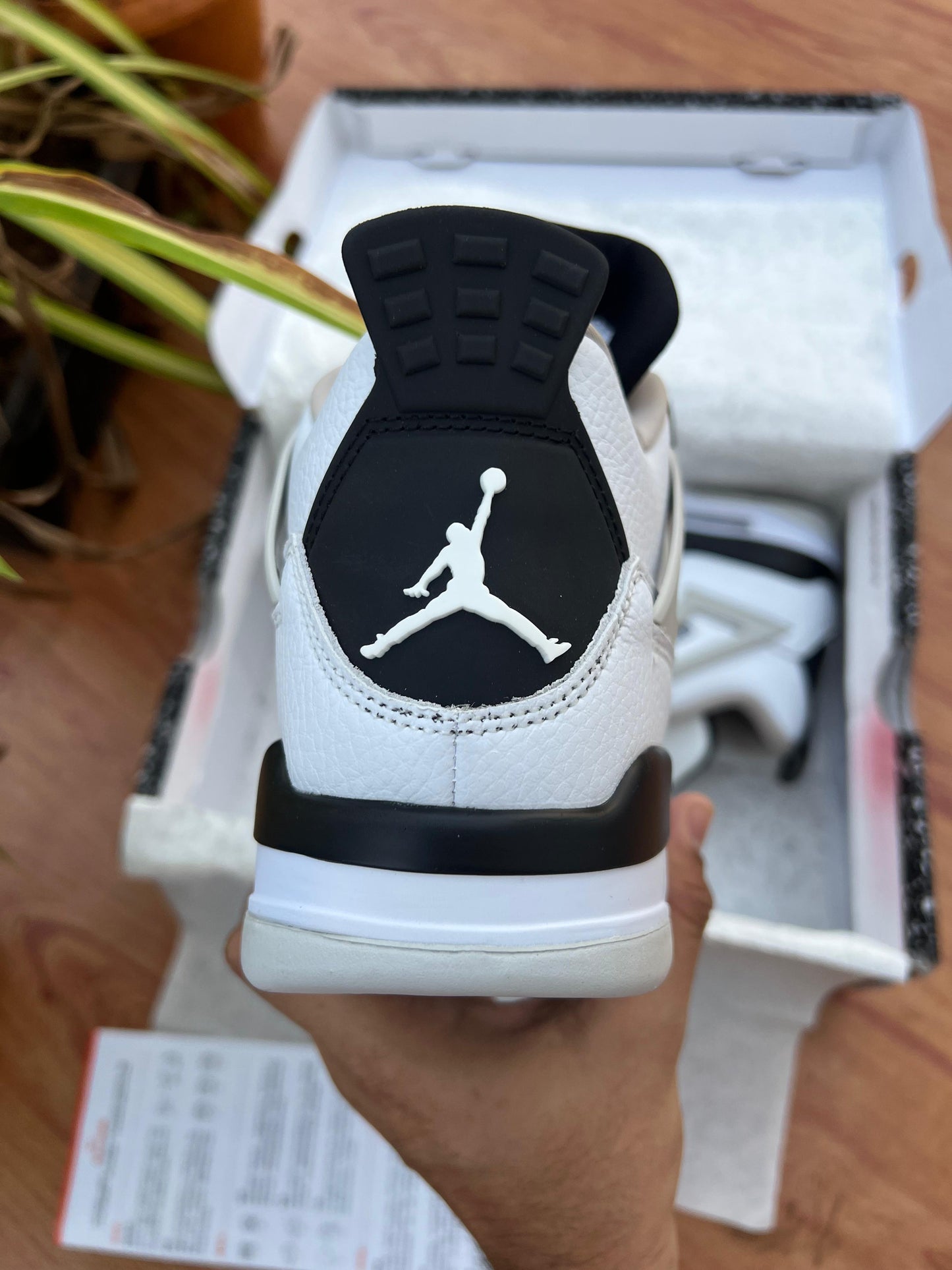 AIR JORDAN RETRO 4  MILITARY BLACK SEMI UA