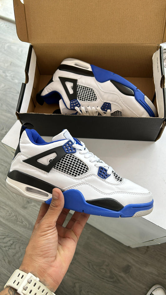 AIR JORDAN RETRO 4