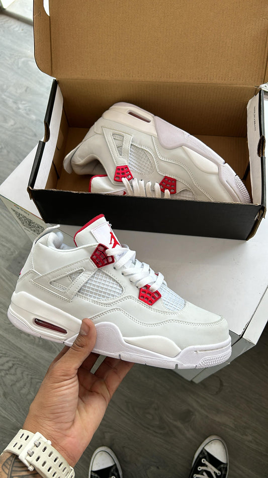 AIR JORDAN RETRO 4