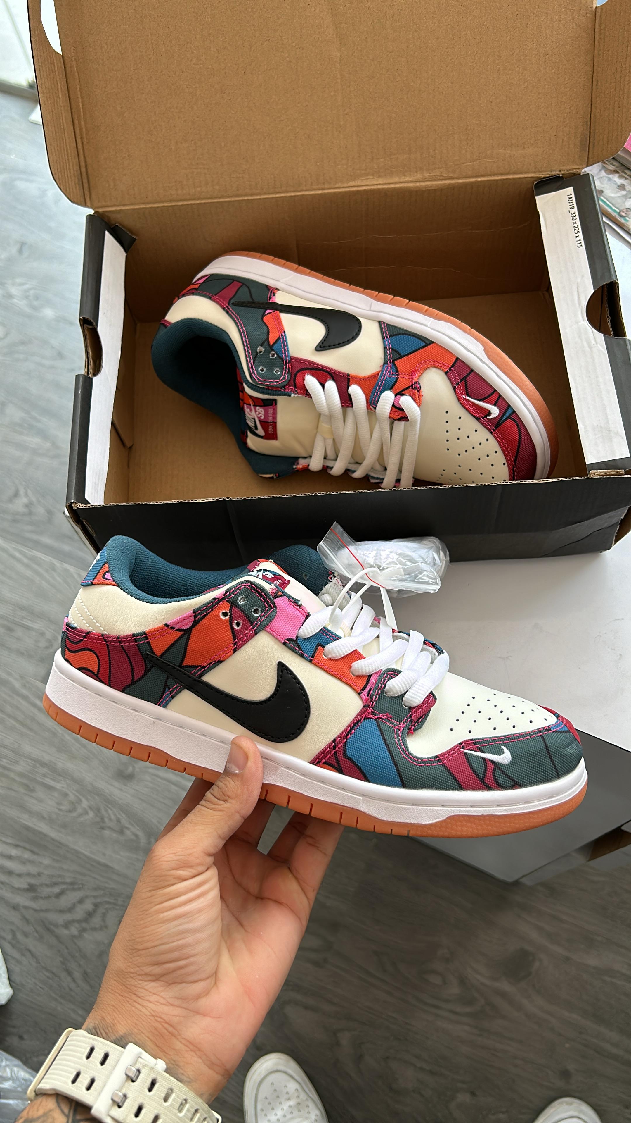 NIKE SB DUNK PARRA Snapkicks