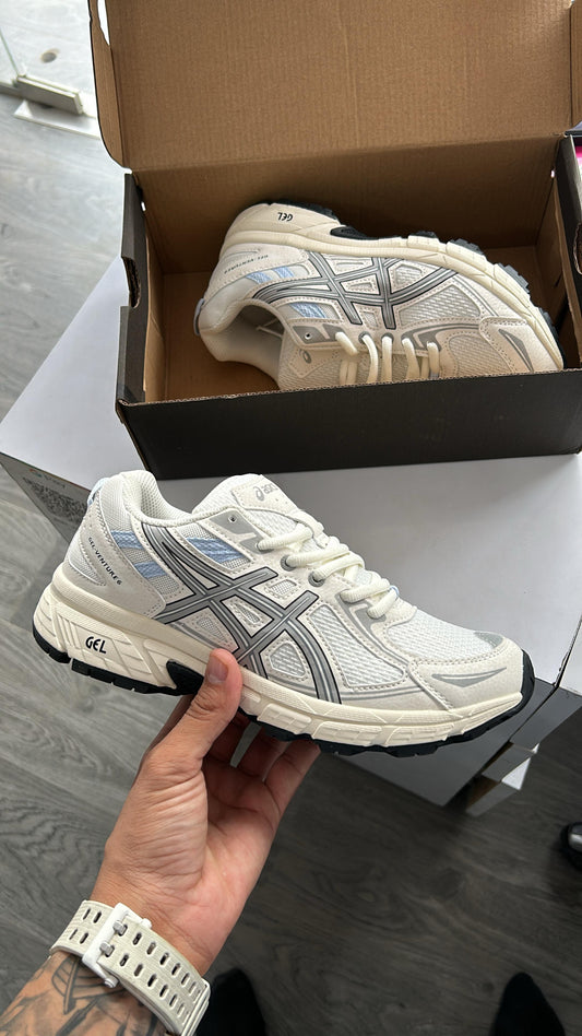 ASICS GEL VENTURE 6