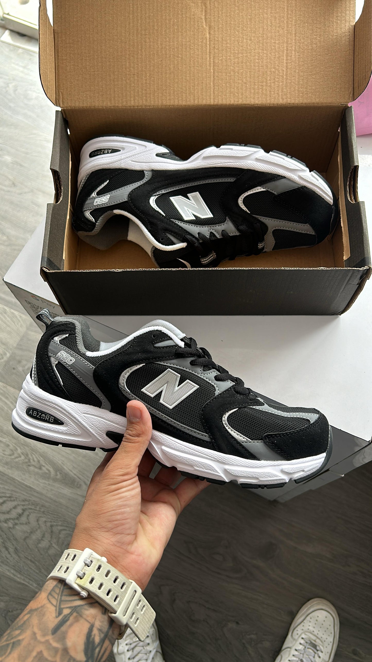 NEW BALANCE 530