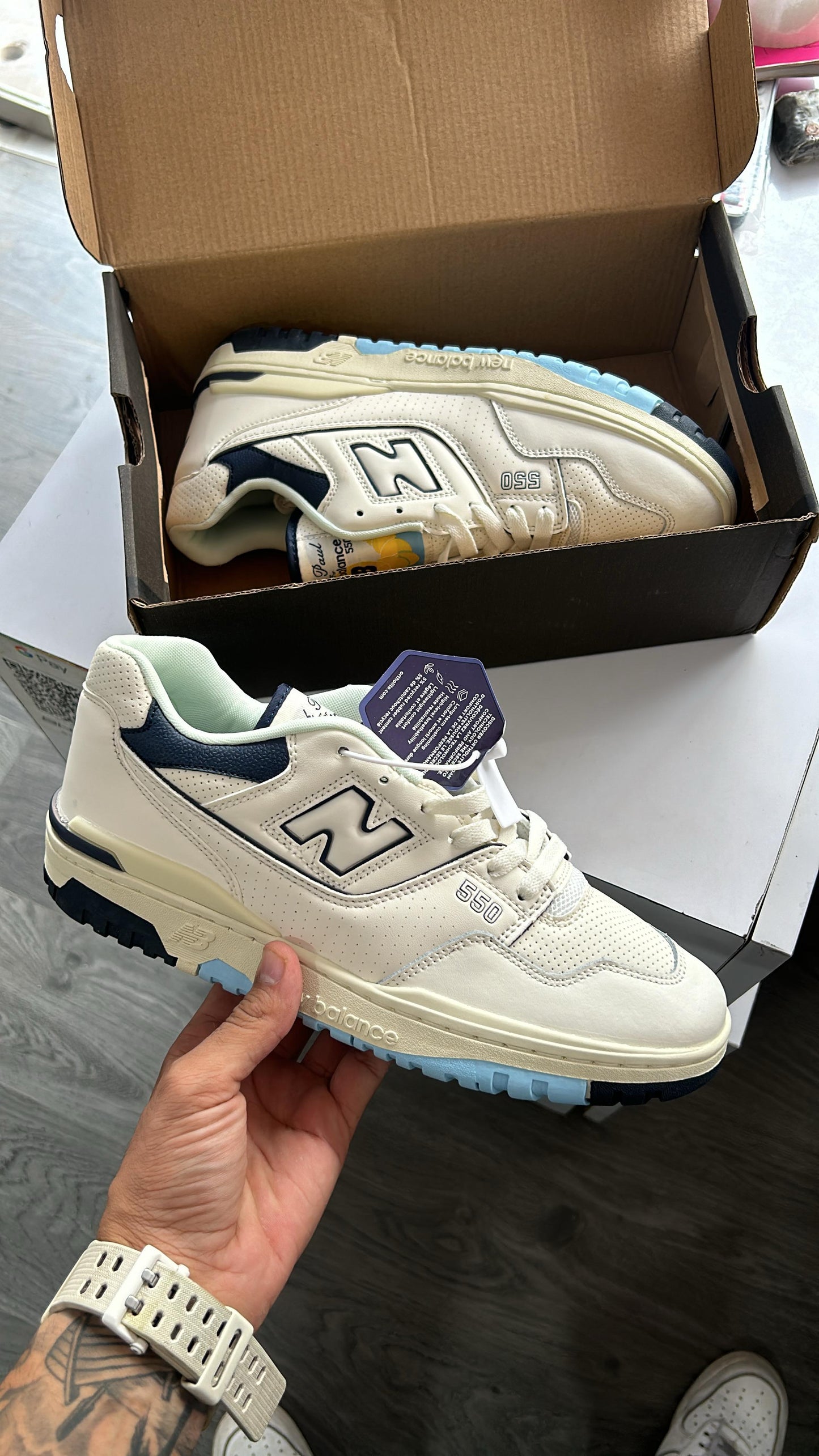 NEW BALANCE 550