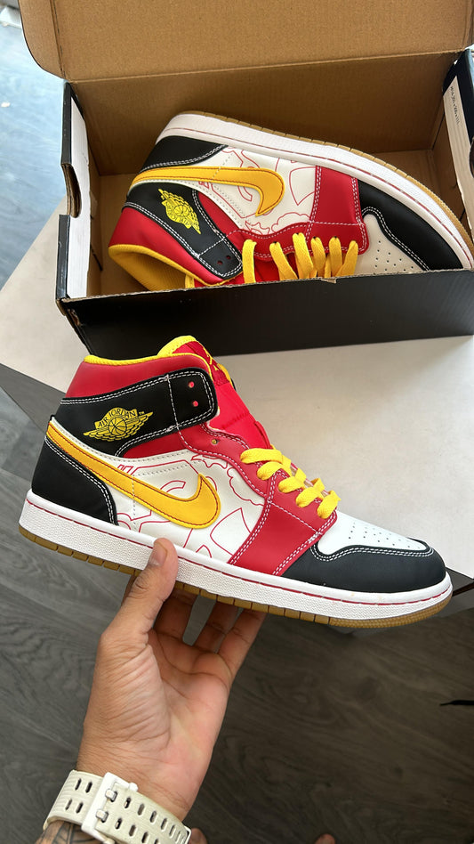 NIKE AIR JORDAN 1 MID