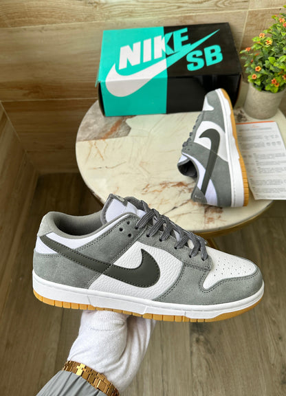 Nike Sb Smoke Grey Gum 2023