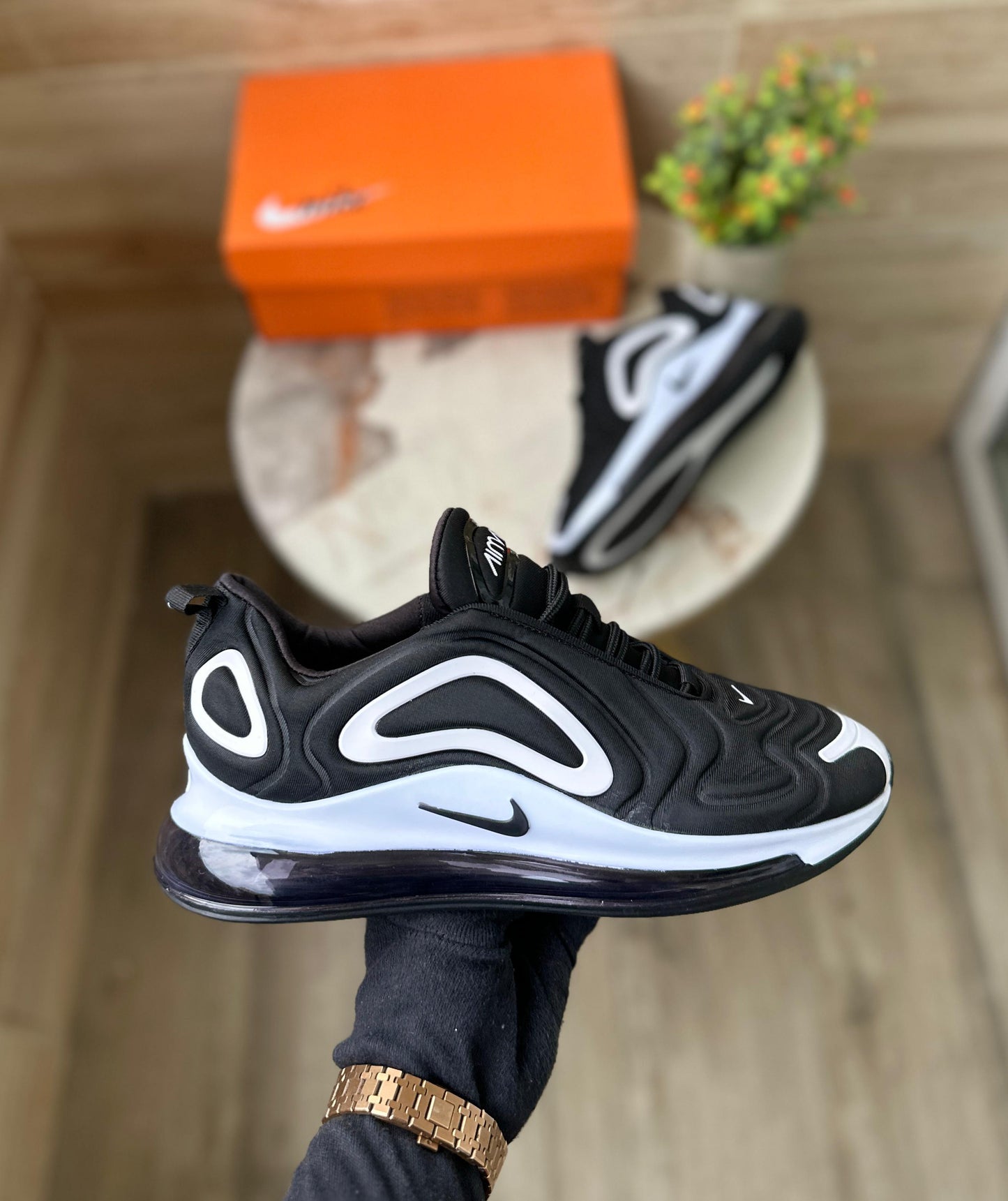 Nike Airmax 720 Oreo