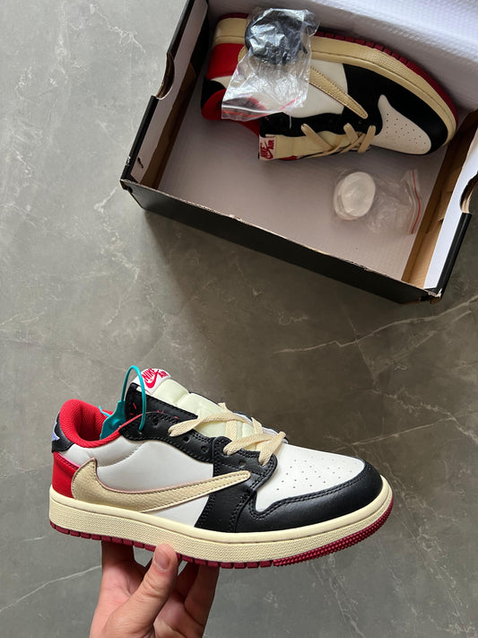 Nike Air Jordan Cut low Travis Scott