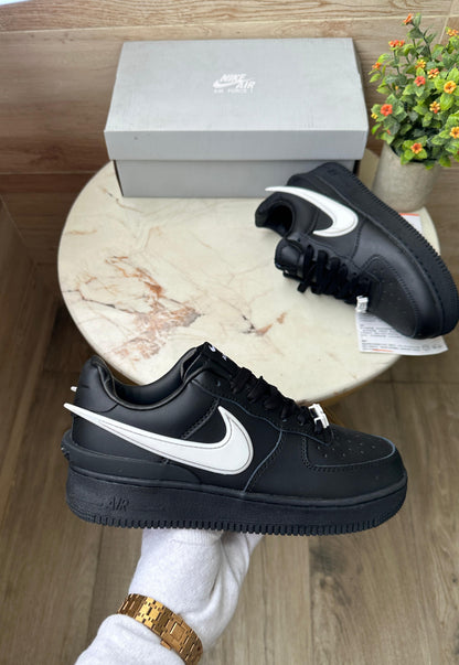 NIKE AIRFORCE AMBUSH PANDA