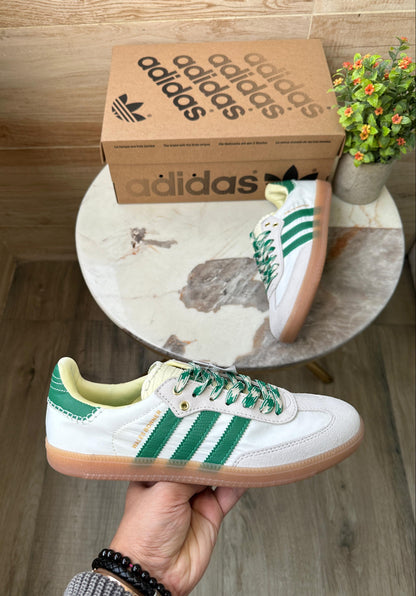 Adidas Samba Boner