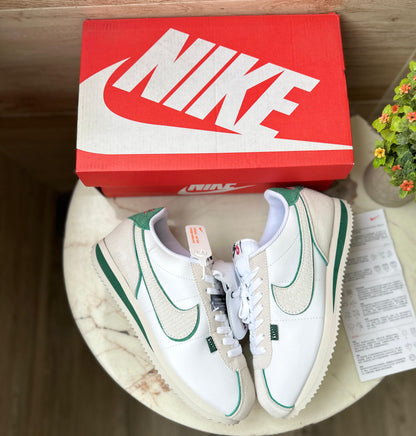 Nike Cortez Petals United