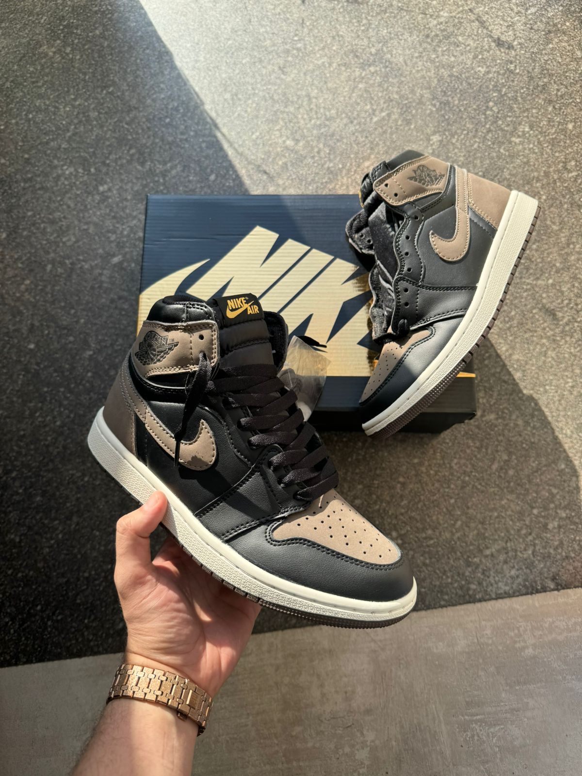 AIR JORDAN 1 PALOMINO SEMI UA