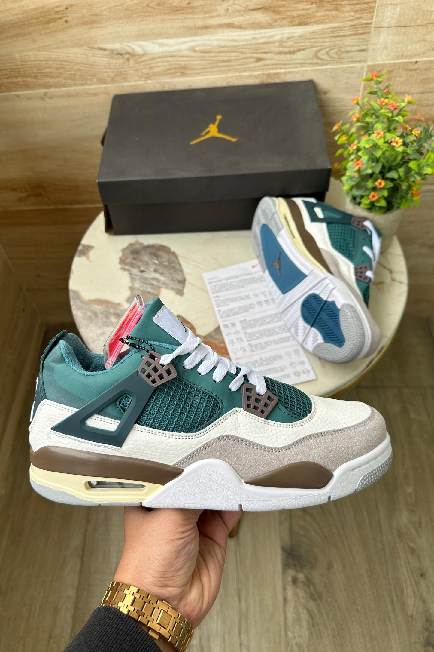 JORDAN RETRO 4 SNORLAX DOREMON