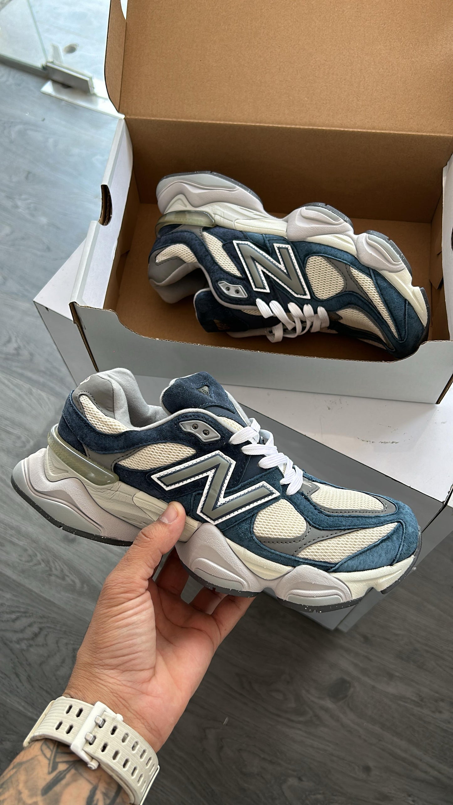 New balance 9060