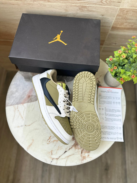 Nike Jordan Sb Dunk X Travis Scott golf