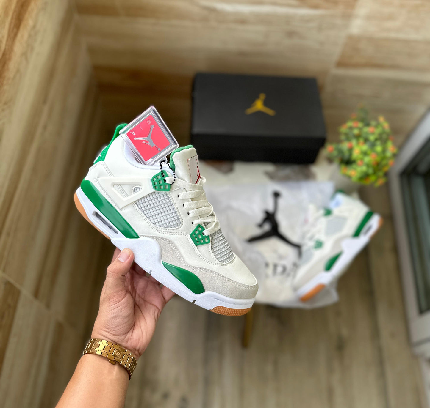 Jordan Retro 4 Pine Green Sb Edtn