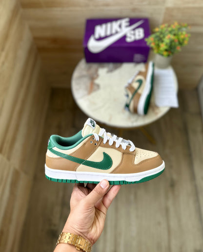 NIKE SB DUNK RATTAN GORGE GREEN