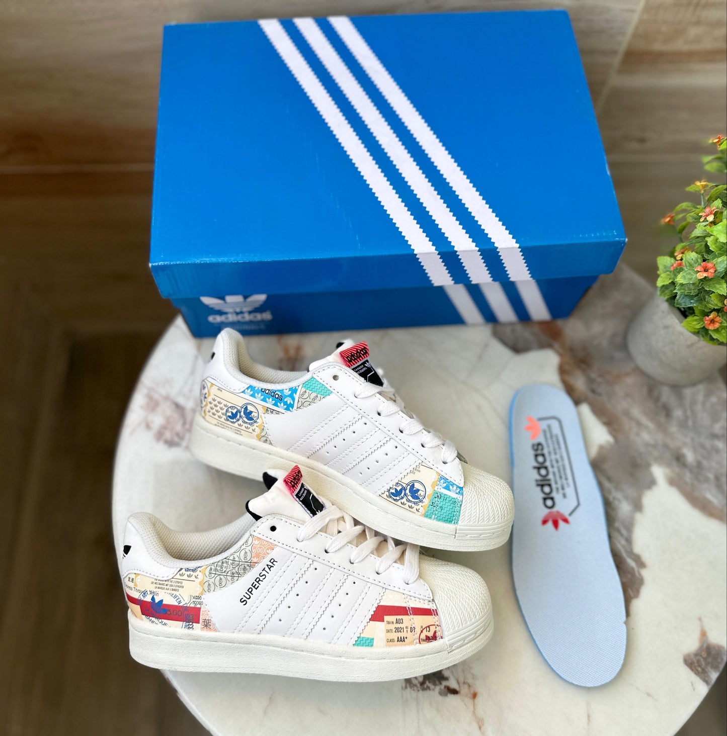 Adidas Superstar Visa