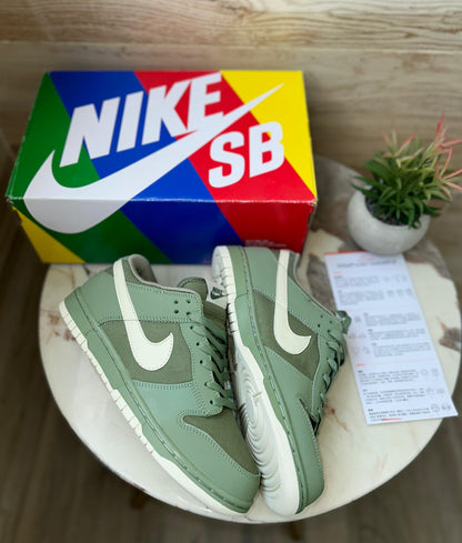 Nike Sb Dunk Oil Green Oil Aura